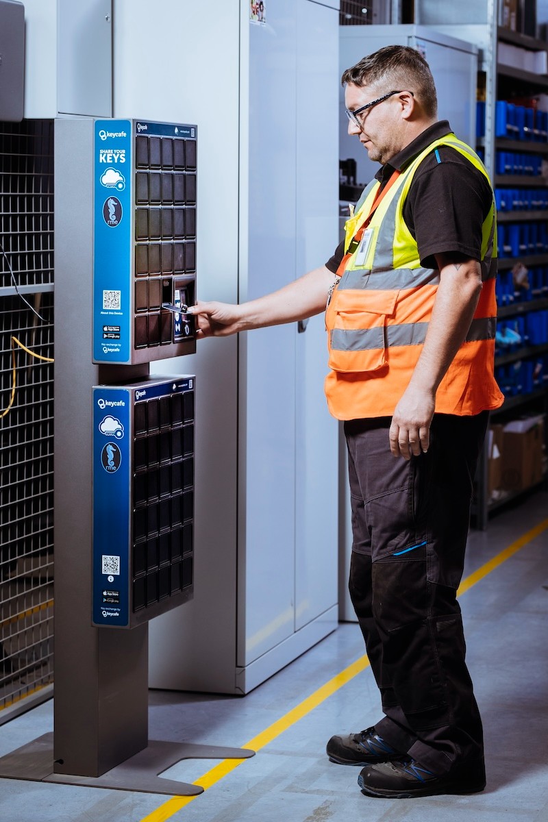 Amazon Spain Partners with Keycafe to Transform Fulfillment Center Key Management