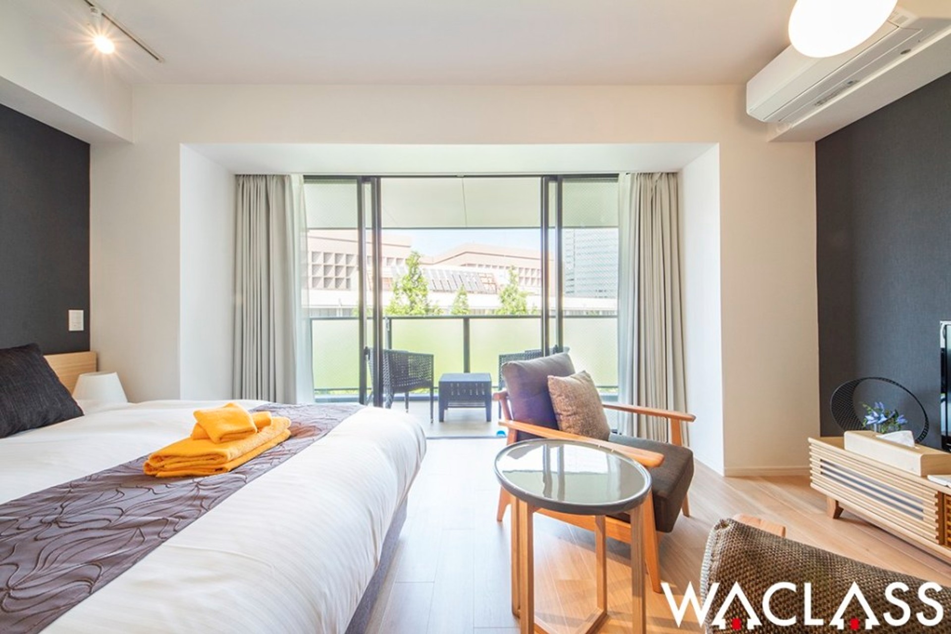 Luxurious Accomodation in Tokyo: How WACLASS Streamlined Access for Its Business Guests Using Keycafe